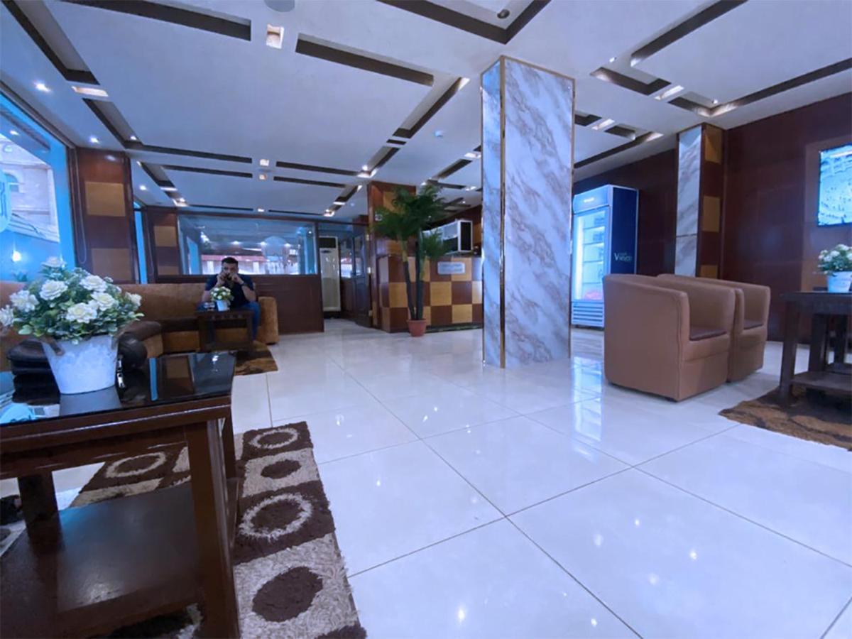 Hotel Lamar